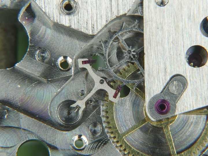 自娛玩修錶 - 原點(之二): Seiko精工Laurel桂冠手上鏈老錶 (cal. "Seiko Laurel")