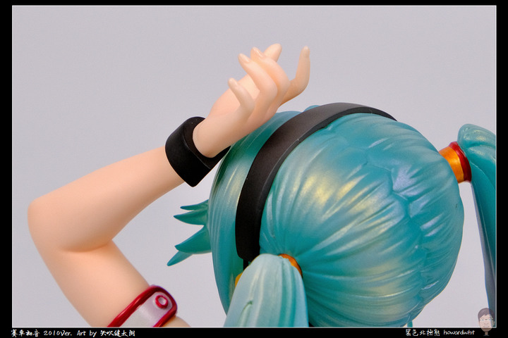 【開箱】Max Factory - 賽車初音 2010Ver. Art by 矢吹健太朗