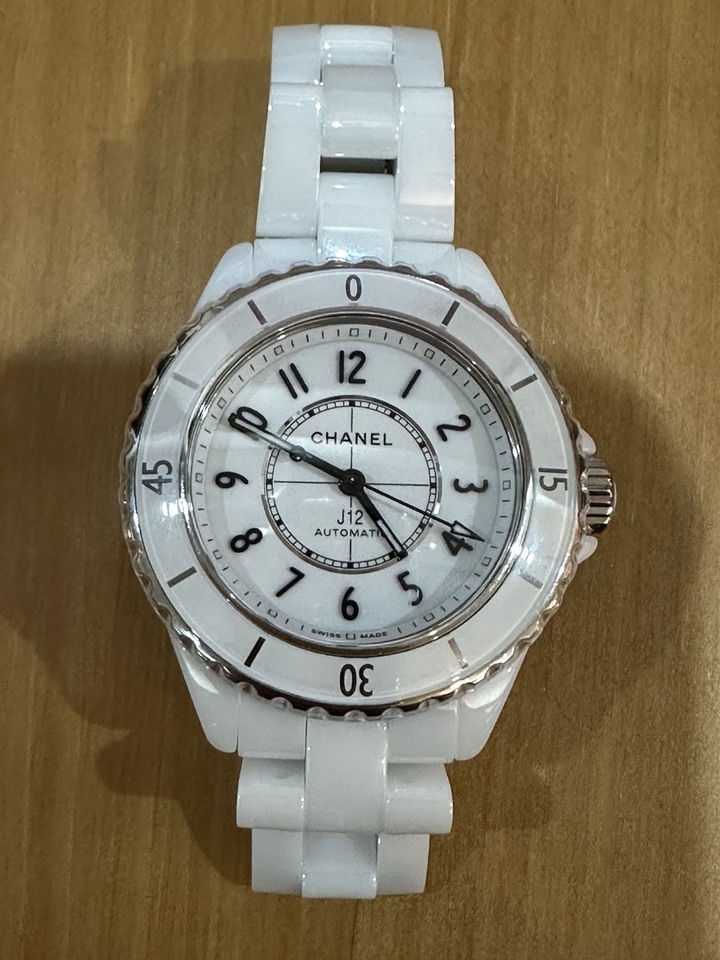 「開箱」 CHANEL J12 CALIBER 12.2 機芯腕錶