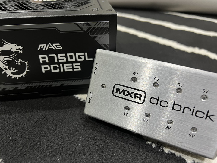 MAG A750GL 開箱，拿來接貝斯效果器能行嗎...？