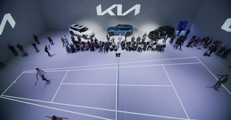 合作將近20年了！Kia全球品牌大使「蠻牛」納達爾收到一輛EV9 GT-Line！