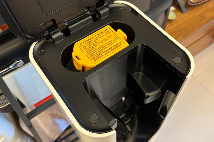 打掃神器LG A9TS蒸氣濕拖吸塵器開箱分享