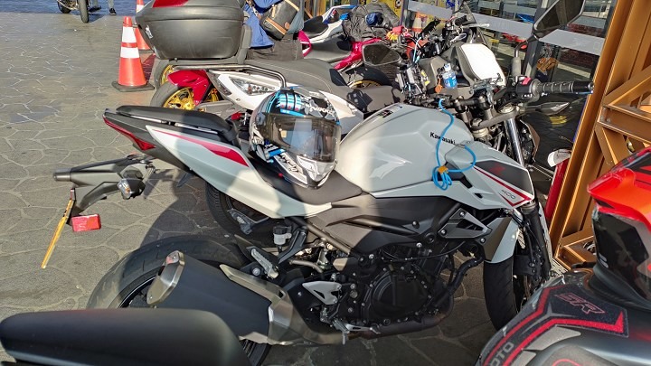 《老婆的通勤檔車2》CBR650R