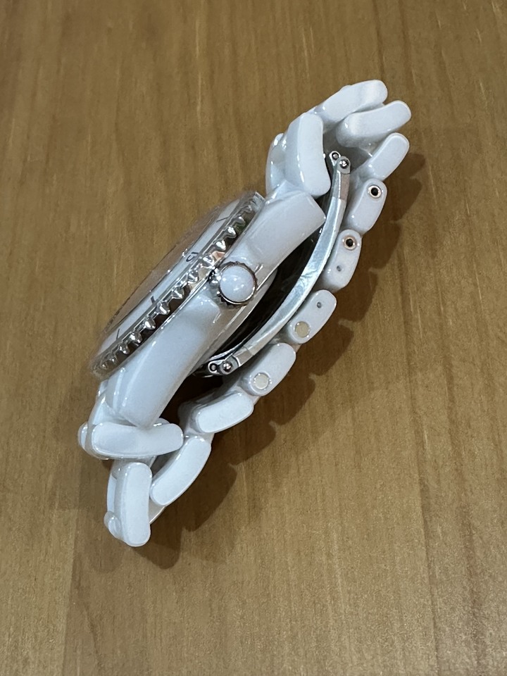 「開箱」 CHANEL J12 CALIBER 12.2 機芯腕錶