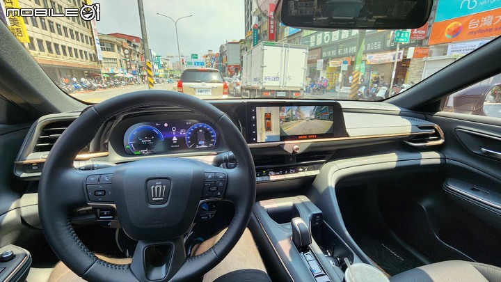 Toyota Crown Crossover 貴族版一日試駕-優點缺點都跨界的一台車?