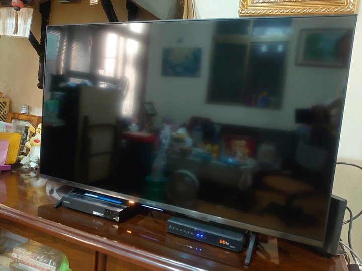 點我看大圖 43MX800W簡單開箱