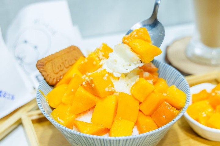 中和點心美食推薦│寵物友善寬敞設計 超萌雞蛋燒即刻品嘗！