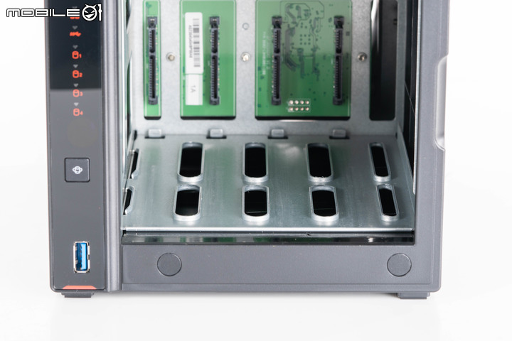 華芸 Nimbustor AS5404T NAS 開箱實測 軟硬體配置都持續提升的實用儲存選擇