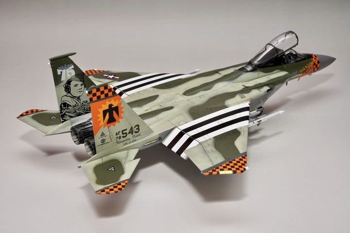 和你製作1/48 F-15C 鷹式戰機模型,我加強了細節!