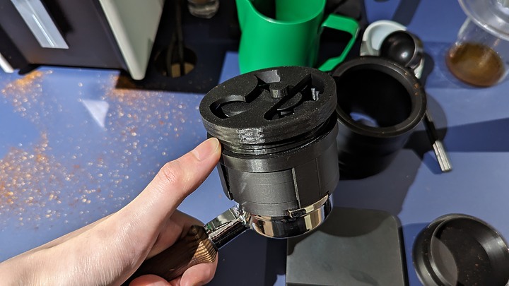 『不專業分享』- Barista Hustle AutoComb 佈粉器