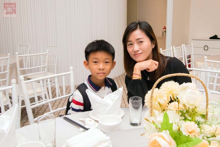 【臺南宴會】白色系歐式婚禮，可容納35桌的空間，適合宴會、會議及尾牙，活動包場也超合適~涵花庭會館   - 南人幫