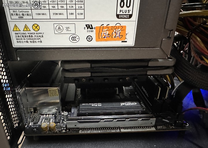 點我看大圖 預算型AM5 ITX 華擎 A620I Lightning WiFi 開箱