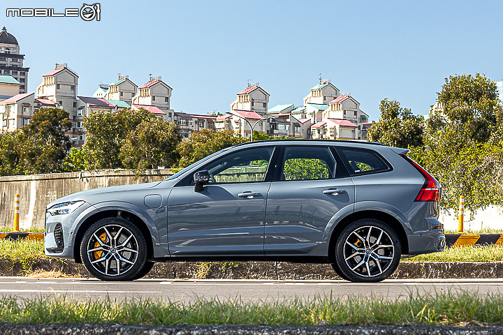 Volvo XC60 Polestar 試駕｜想小小熱血一下？這台都幫你改好囉！