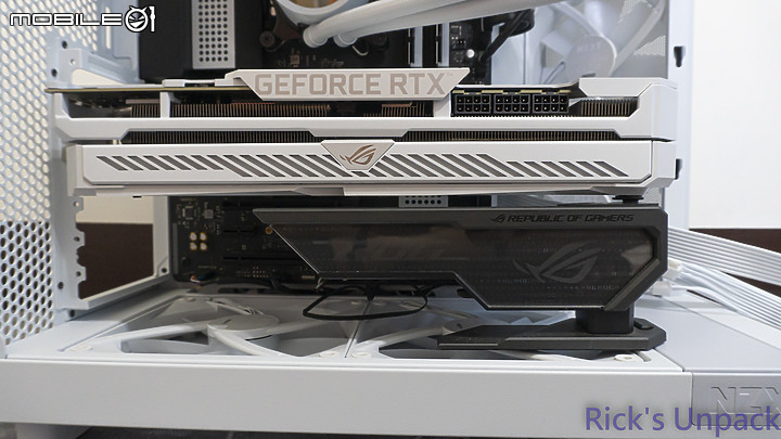 點我看大圖 【開箱】真正的"側進風"海景機殼 | NZXT H6 FLOW RGB WHITE