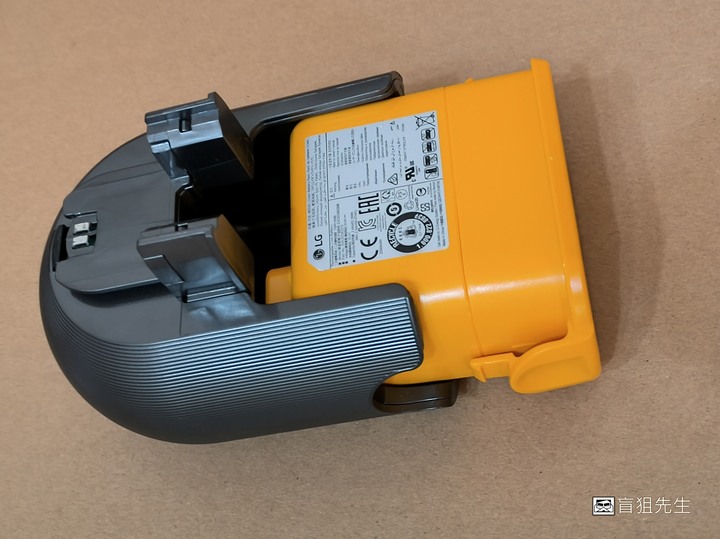 【盲狙先生傳66】雙重體驗 LG+Mobile01 PuriCare 雙頻除濕機xA9 TS 無線蒸氣濕拖吸塵器 | 追求極致清靜舒適的家居體驗