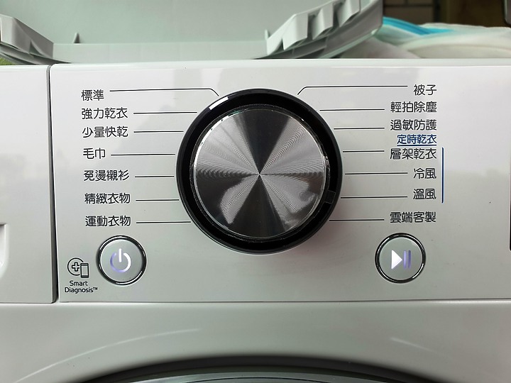 <<生活有神隊友>> LG WR-100VW乾衣機心得分享<<悠閒時光我有>>