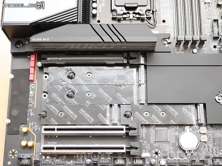 [GIGABYTE 技嘉] 雙鷹神大師 AORUS MASTER X Z790 & 4080 開箱