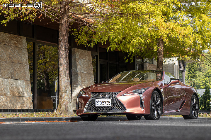 Lexus LC 500 Convertible 新年式試駕|多了貼心的升級內容,還是八缸、敞篷更讓人心動!