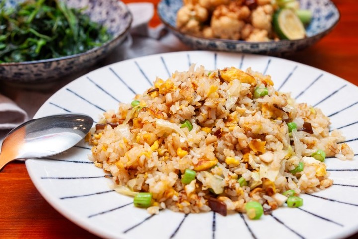 高雄蔬食餐廳|「綠色天食」創蔬食魔法 無肉也能樂享美味!