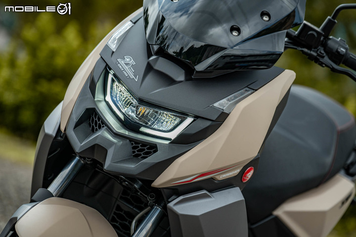Aeon STR 250試駕｜他會是最強的白牌速克達嗎？STR 250 vs. STR 300山道較量差異全解析！