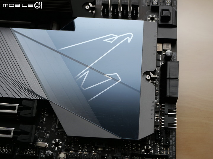 [GIGABYTE 技嘉] 雙鷹神大師 AORUS MASTER X Z790 & 4080 開箱