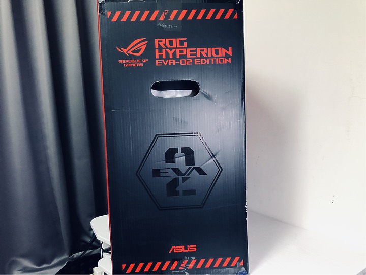 「明日香－限定聯名版 創世神機殼」ROG Hyperion EVA-02 Edition