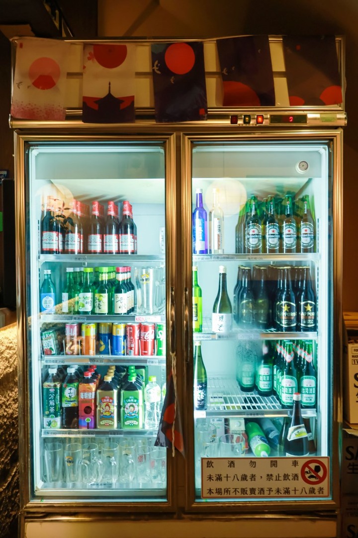 新北居酒屋推薦│日式裝潢氛圍絕佳 美味串烤即刻上桌!