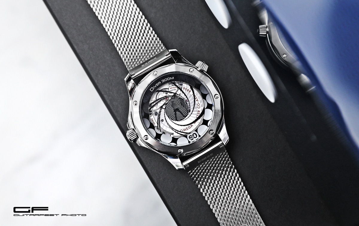 --甲子龐德-- Omega Seamaster 300m James Bond 60周年紀念腕錶開箱