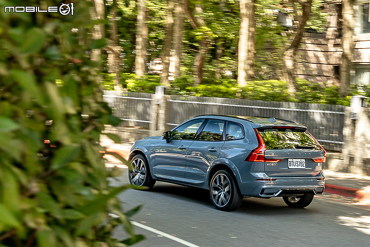 Volvo XC60 Polestar 試駕｜想小小熱血一下？這台都幫你改好囉！