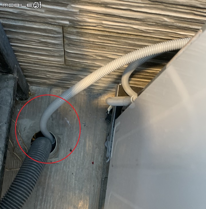 點我看大圖 傳統 V.S. 新式乾衣機大比拚! LG 免曬衣乾衣機 WR-100VW 體驗心得