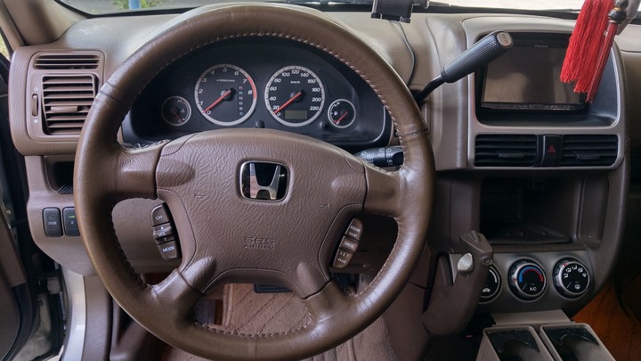 CRV 2 代定速加裝方控音響控制器