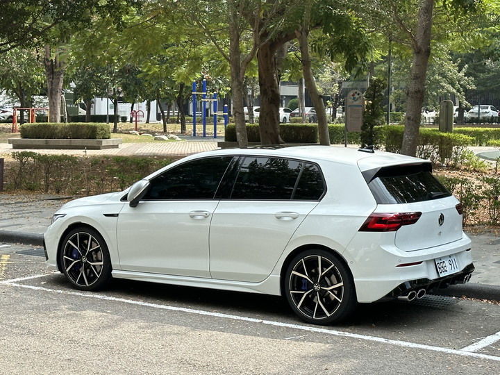Golf 8 R 周年~