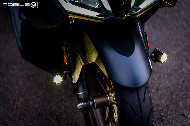 點我看大圖 2023 HONDA FORZA350開箱x霧燈安裝