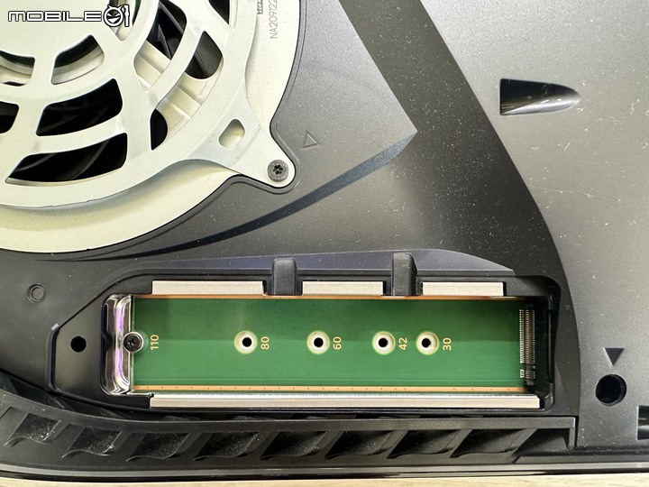 【開箱】Seagate PS5 SSD | SONY官方授權版 Seagate Game Drive PS5 NVMe SSD 1TB