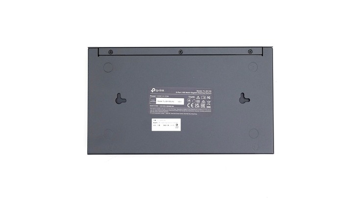 點我看大圖 無聲無息,更加隱形 TP-Link TL-SX105 五埠 10GbE Fanless Decktop Switch
