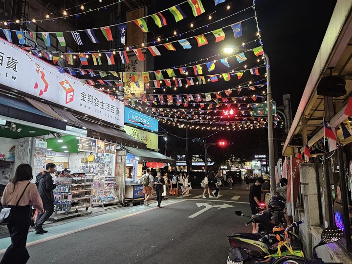 點我看大圖 s23/夜櫻紫:非專業感想