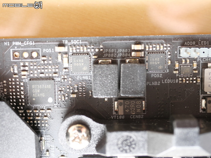 體積雖小功能齊全 ASRock 華擎 B650I Lightning WiFi ITX 開箱