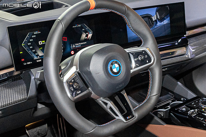 【採訪】BMW i5 雙車型 329 萬元起正式上市 & 詳細實拍介紹!