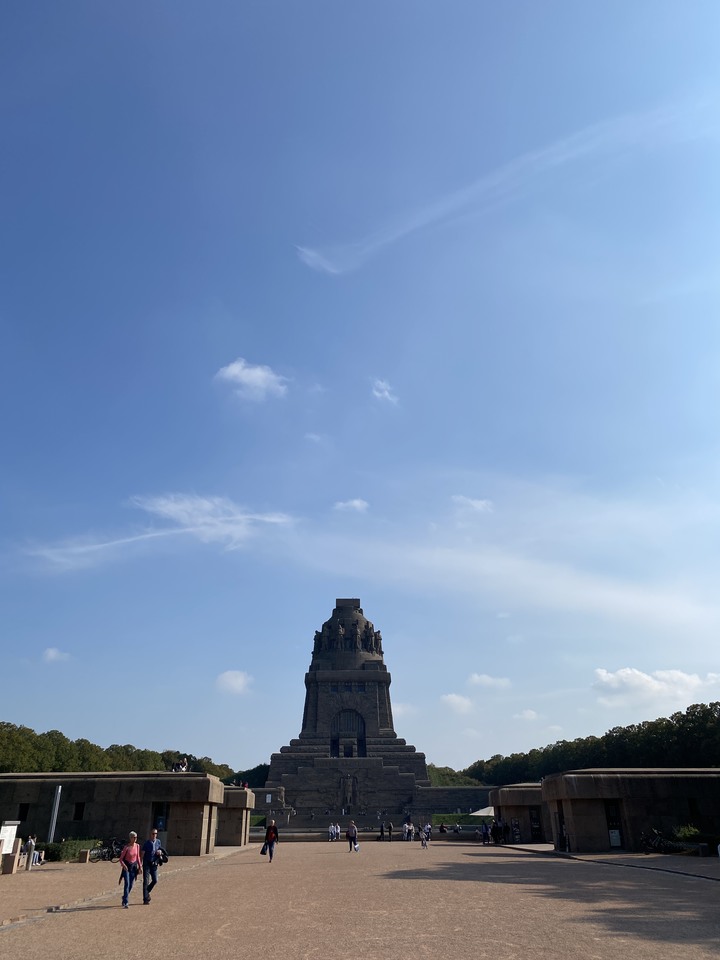 分享一下2022德國Goslar, Wernigerode, Brocken mountain, Leipiz, Wolfsburg, Frankfurt的出差/旅遊