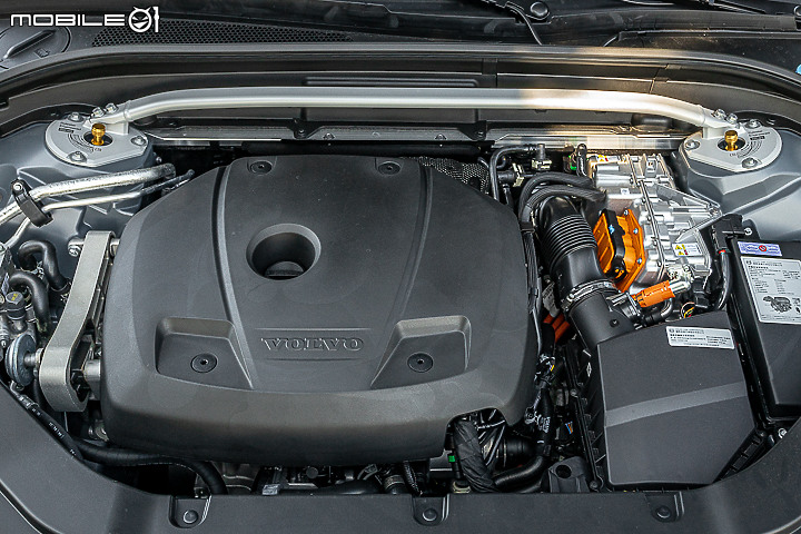 Volvo XC60 Polestar 試駕|想小小熱血一下?這台都幫你改好囉!