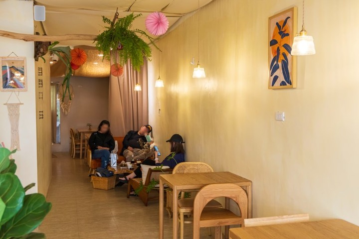 礁溪質感甜點店│波西米亞風超Chill！精緻蛋糕好吃又好拍！