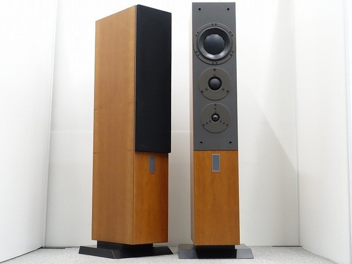 DYNAUDIO Confidence 5 如何推的好呢?