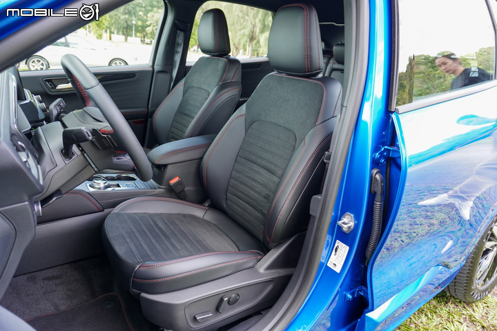 Ford Kuga EcoBoost180 ST-Line Sport 試駕|千呼萬喚始出來,帥氣外型身兼均衡性能實力!