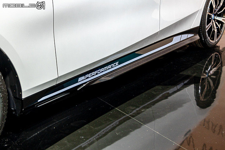 【採訪】BMW i5 雙車型 329 萬元起正式上市 ＆ 詳細實拍介紹！