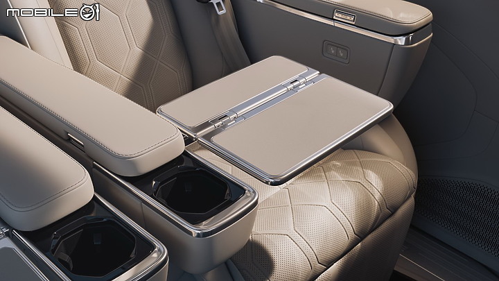【海外新訊】Volvo 首款豪華電動 MPV「EM90」正式亮相,中國市場搶先開賣!
