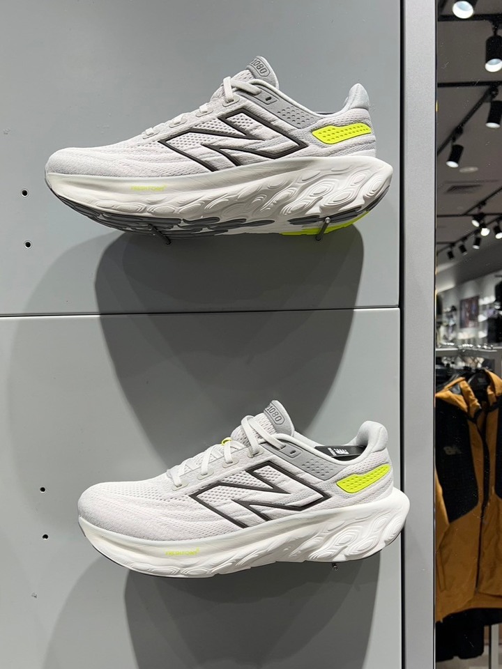 請問超馬跑鞋 : NB 1080 v13長距離腳感