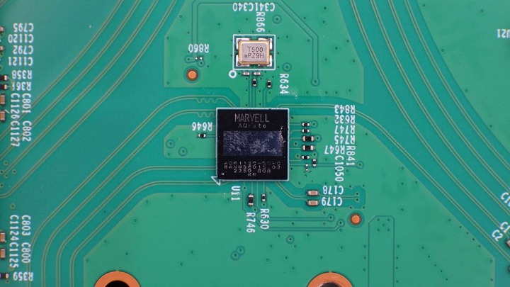點我看大圖 無聲無息,更加隱形 TP-Link TL-SX105 五埠 10GbE Fanless Decktop Switch