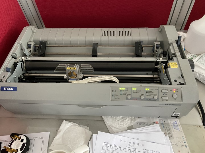 Lq2090換印字頭後故障