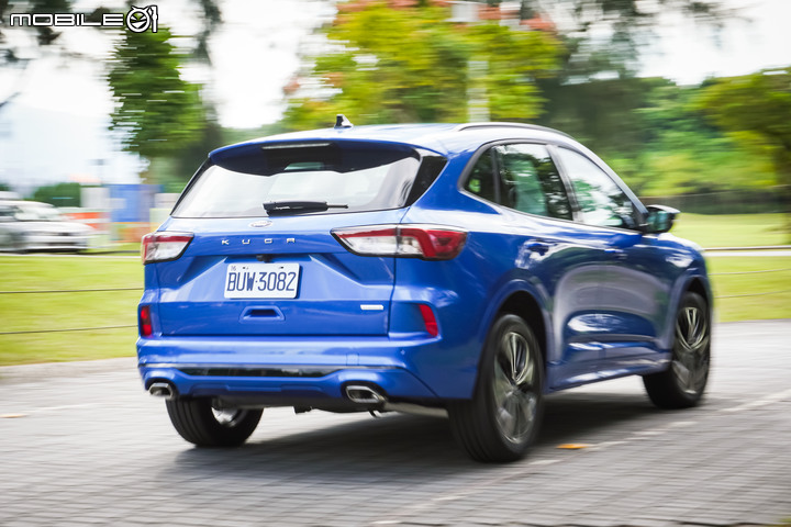 Ford Kuga EcoBoost180 ST-Line Sport 試駕|千呼萬喚始出來,帥氣外型身兼均衡性能實力!