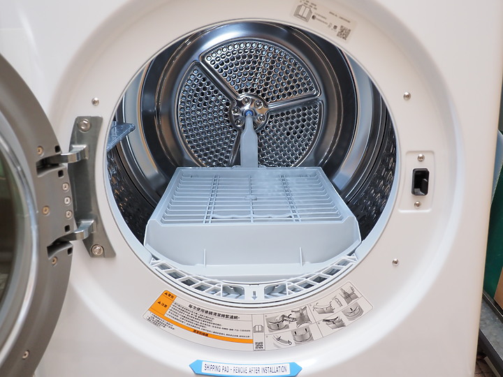 LG 免曬衣乾衣機絕佳體驗，打破舊思維！乾衣新體驗～
